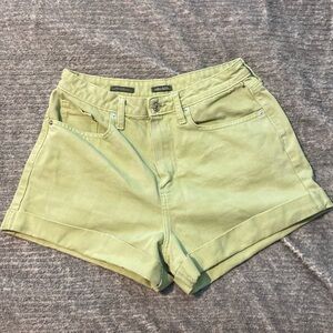 Cute shorts!